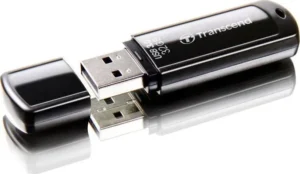 Transcend JetFlash 700 32GB USB 3.0 Stick Μαύρο